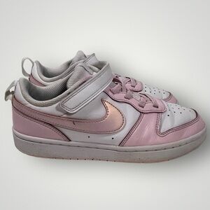 Girls Nike Court Borough Low size 3Y